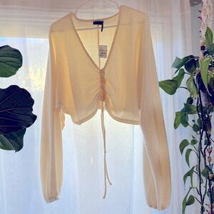 Urban outfitters cream, thermal, cropped, and cinched fashion top, NWT